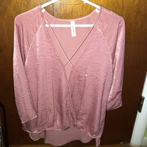very cute flowy pink shirt!!